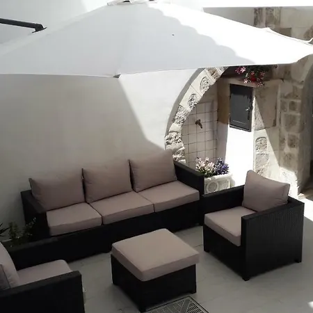 Italiana Atrio Bed and breakfast
