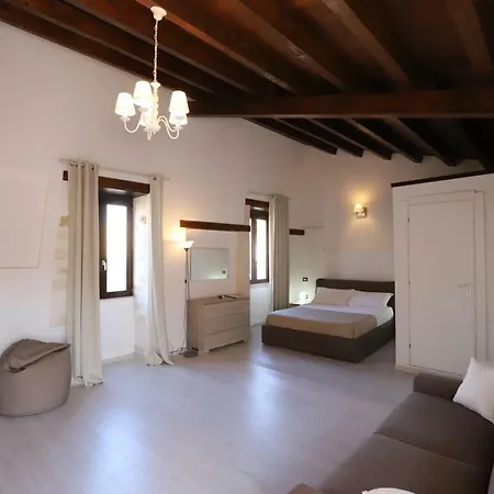 Italiana Atrio Bed and breakfast 3*